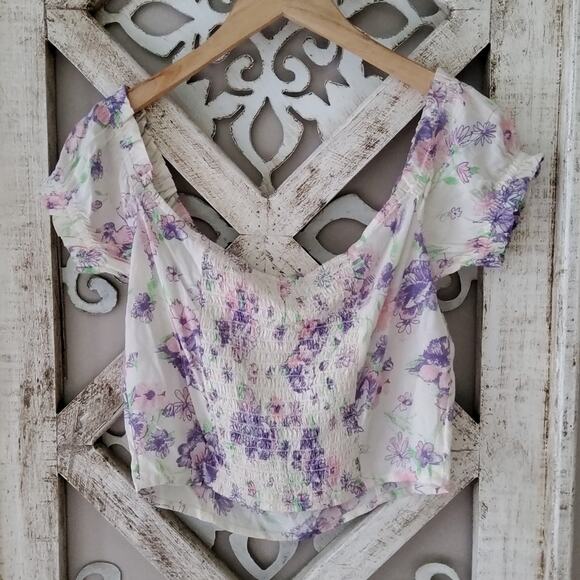 Abound Women's Floral Off-Shoulder Smocked Crop Top - Picture 6 of 6